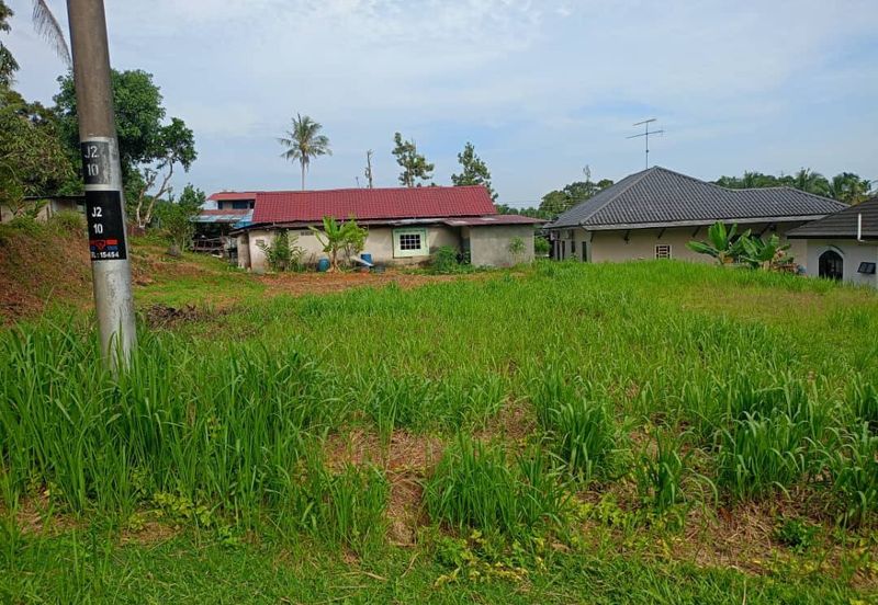 TANAH LOT KEDIAMAN @ KG GAJAH, KLUANG UNTUK DIJUAL