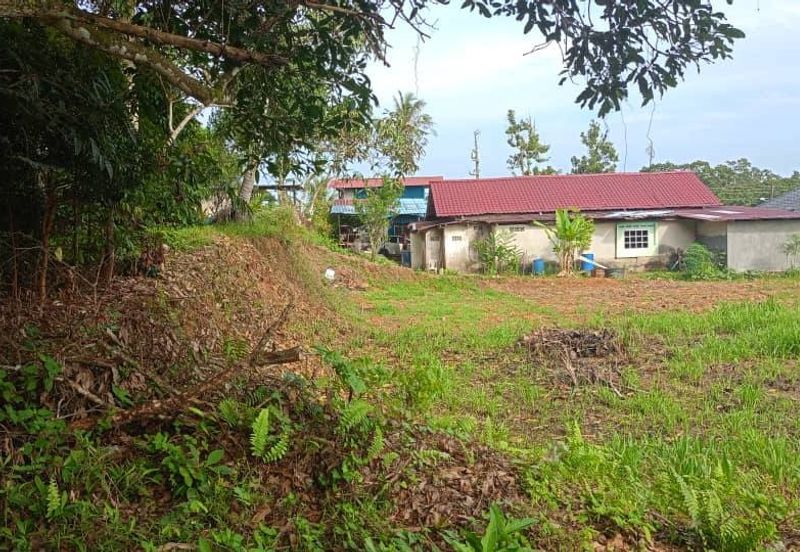 TANAH LOT KEDIAMAN @ KG GAJAH, KLUANG UNTUK DIJUAL