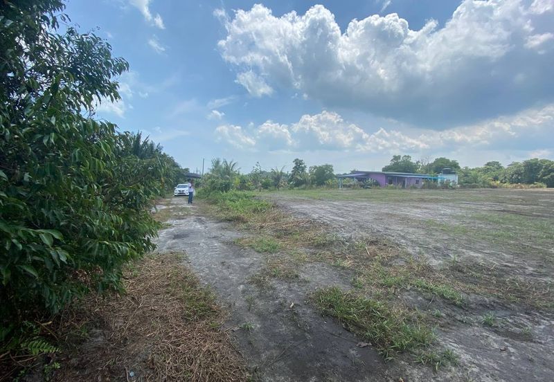 TANAH LOT MURAH (ON THE WAY GERAN INDIVIDU) @ MERSING FOR SALE