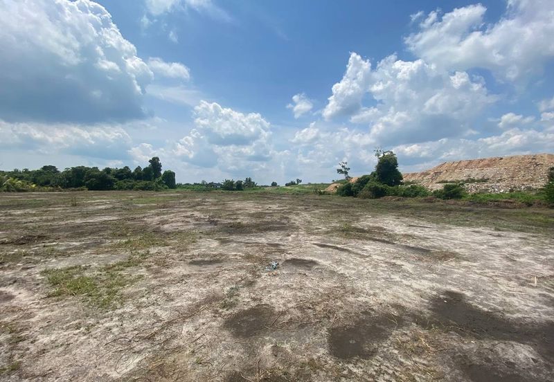 TANAH LOT MURAH (ON THE WAY GERAN INDIVIDU) @ MERSING FOR SALE