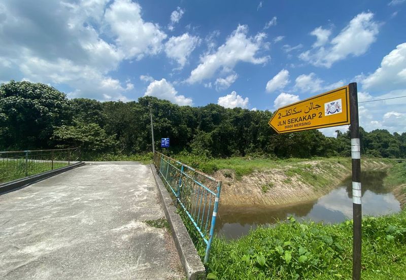 TANAH LOT MURAH (ON THE WAY GERAN INDIVIDU) @ MERSING FOR SALE