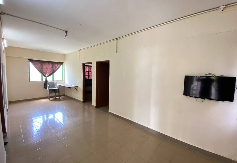 WORKER HOSTEL @ SENAI COMMERCIAL PARK FOR RENT