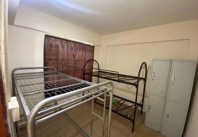 WORKER HOSTEL @ SENAI COMMERCIAL PARK FOR RENT