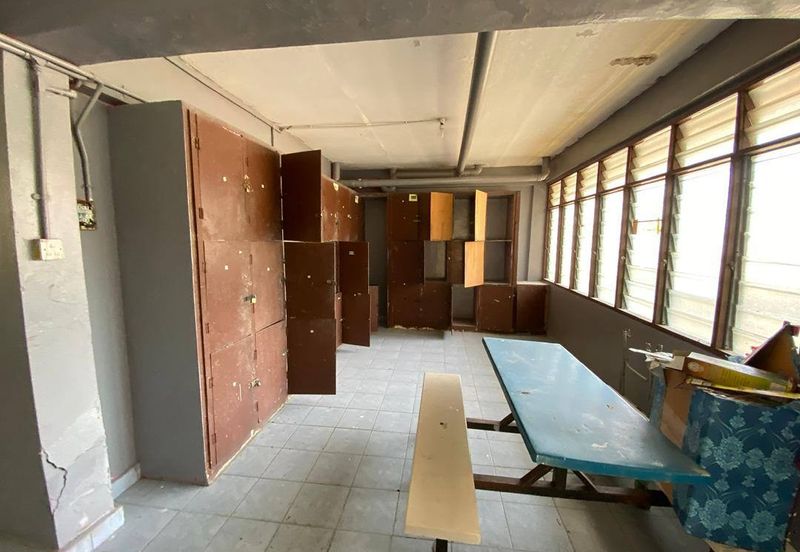 WORKER HOSTEL @ SENAI COMMERCIAL PARK FOR RENT