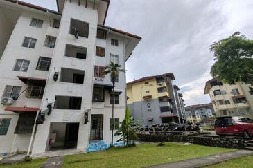 Titiwangsa Apartment, Bandar Baru Uda