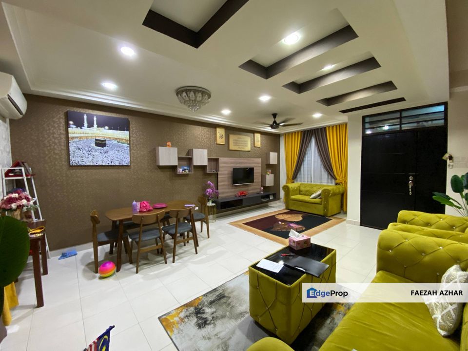 DOUBLE STOREY TERRACE HOUSE @ BUKIT TIRAM FOR SALE, Johor, Ulu Tiram