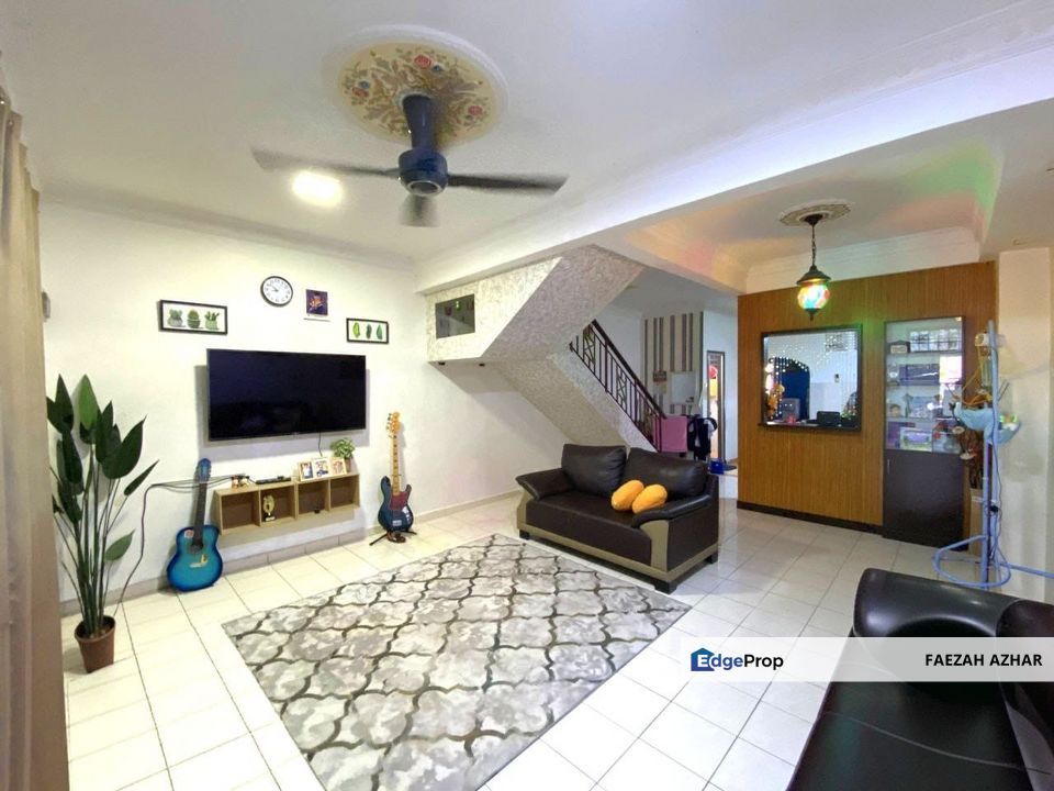 FACING OPEN VIEW @ JALAN HELANG, SCIENTEX PASIR GUDANG FOR SALE, Johor, Pasir Gudang