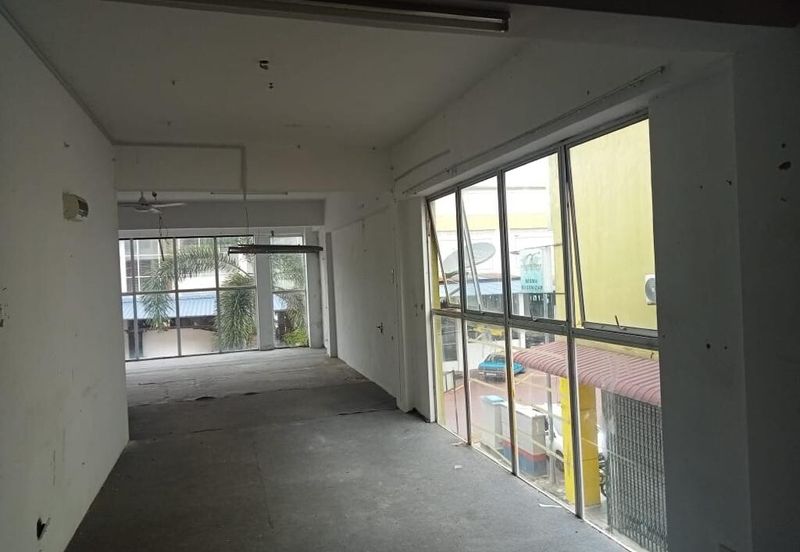 3 STOREY SHOPLOT @ Jalan Niaga, Kota Tinggi For Sale