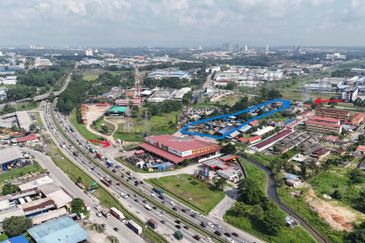 LAND FOR SALE @ JALAN KANGKAR TEBRAU (NEAR PASIR GUDANG HIGHWAY)