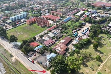 LAND FOR SALE @ JALAN KANGKAR TEBRAU (NEAR PASIR GUDANG HIGHWAY)