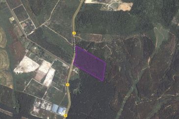 LAND FOR SALE @ NEARBY LGM, KOTA TINGGI