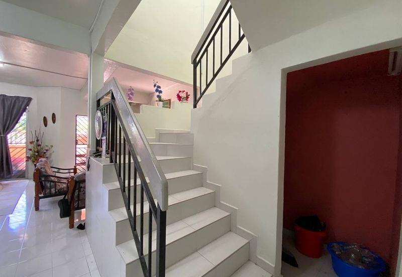 DOUBLE STOREY HOUSE @ TAMAN SERI BAYU, MERSING