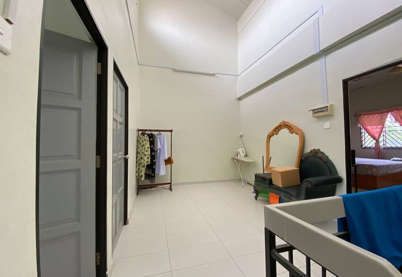 DOUBLE STOREY HOUSE @ TAMAN SERI BAYU, MERSING