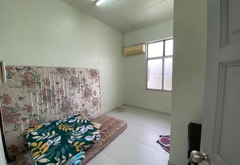 DOUBLE STOREY HOUSE @ TAMAN SERI BAYU, MERSING