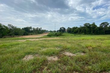 TANAH LOT TELUK ISKANDAR, MERSING FOR SALE (2049)