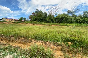 TANAH LOT TELUK ISKANDAR, MERSING FOR SALE (2049)