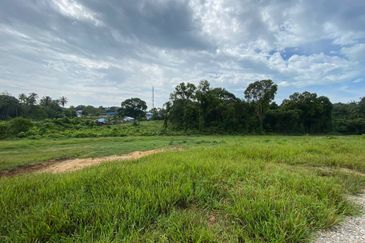 TANAH LOT TELUK ISKANDAR, MERSING FOR SALE (2039)