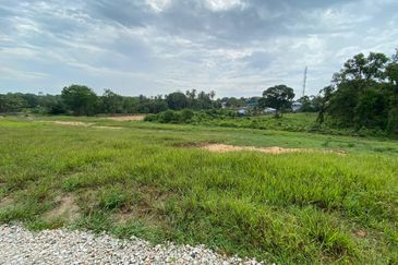 TANAH LOT TELUK ISKANDAR, MERSING FOR SALE (2039)