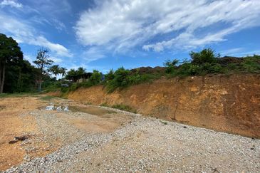 TANAH LOT TELUK ISKANDAR, MERSING FOR SALE (2045)
