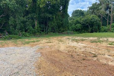 TANAH LOT TELUK ISKANDAR, MERSING FOR SALE (2042)