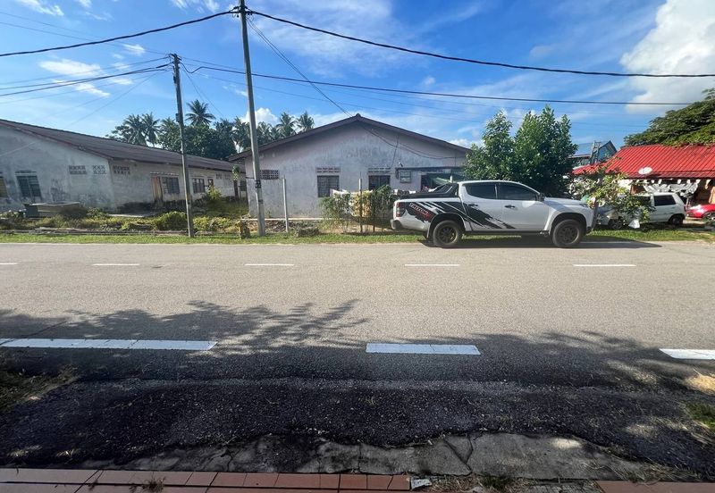 SEMI-D TAMAN BUNGA, MUAR FOR SALE