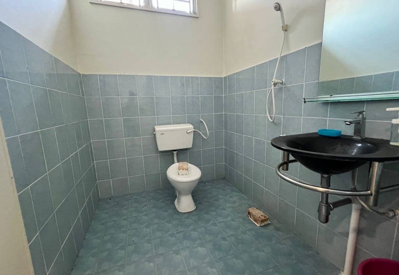 SEMI-D TAMAN BUNGA, MUAR FOR SALE