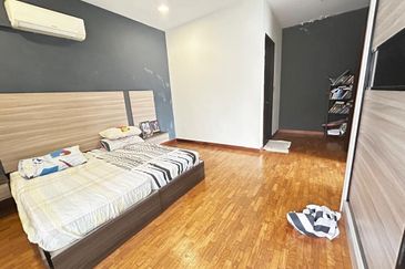 Taman Impian Heights