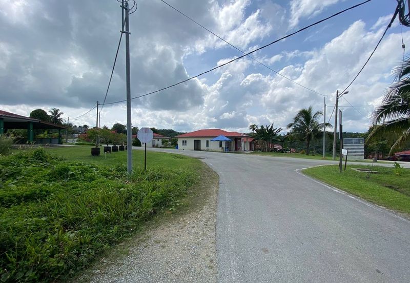 TANAH LOT GENERASI 2 FELDA SG SAYONG FOR SALE