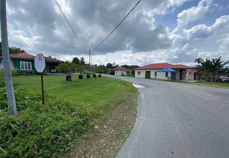 TANAH LOT GENERASI 2 FELDA SG SAYONG FOR SALE