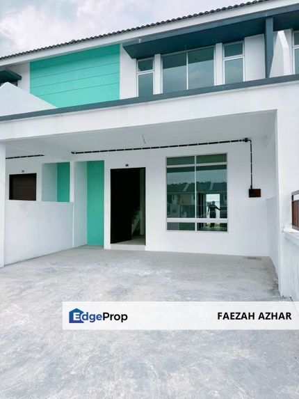 LIKE NEW HOUSE / TAMAN SCIENTEX KOTA TINGGI / ORIGINAL UNiT HOUSE FOR SALE, Johor, Kota Tinggi