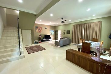 OPEN FACING SEMID HOUSE @ TAMAN KIARA, PALOH KLUANG FOR SALE