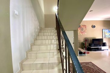 OPEN FACING SEMID HOUSE @ TAMAN KIARA, PALOH KLUANG FOR SALE