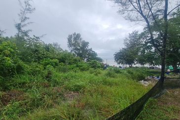 TANAH PERTANIAN BATU LAYAR, BANDAR PENAWAR UNTUK DIJUAL