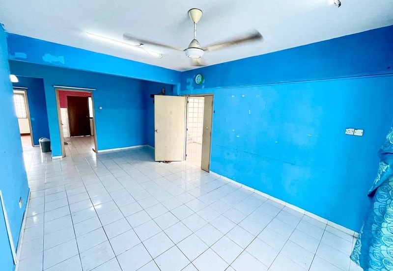 Lily & Jasmine Apartment