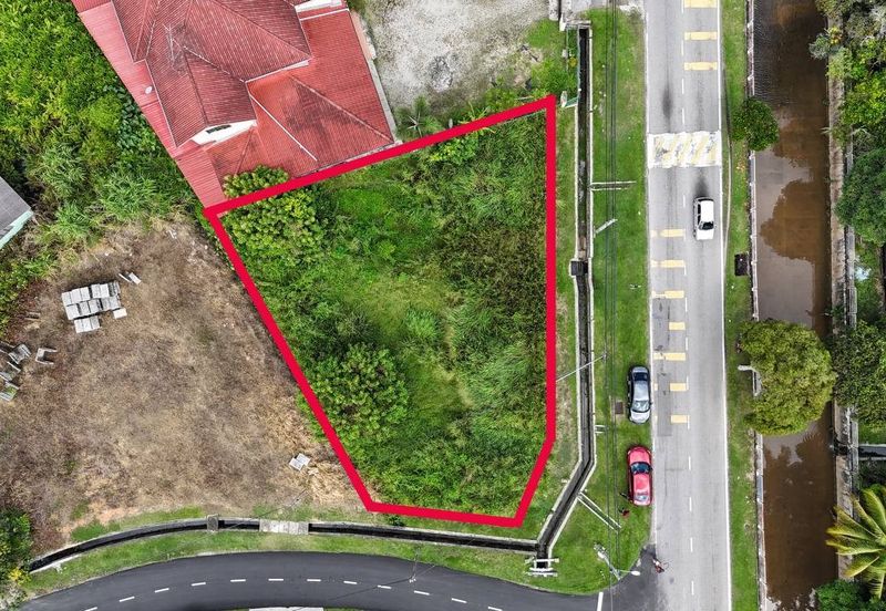 TANAH LOT @ KG BAHAGIA, BATU PAHAT FOR SALE