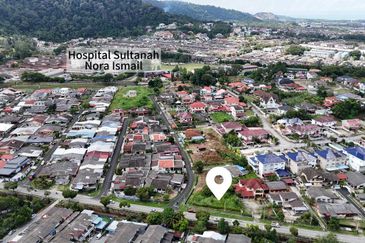 TANAH LOT @ KG BAHAGIA, BATU PAHAT FOR SALE