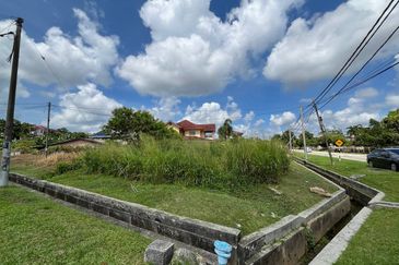 TANAH LOT @ KG BAHAGIA, BATU PAHAT FOR SALE