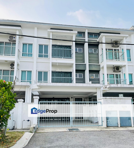 2.5 Storey Terrace Taman Nusa Idaman Desa Putra Kajang, Selangor, Dengkil