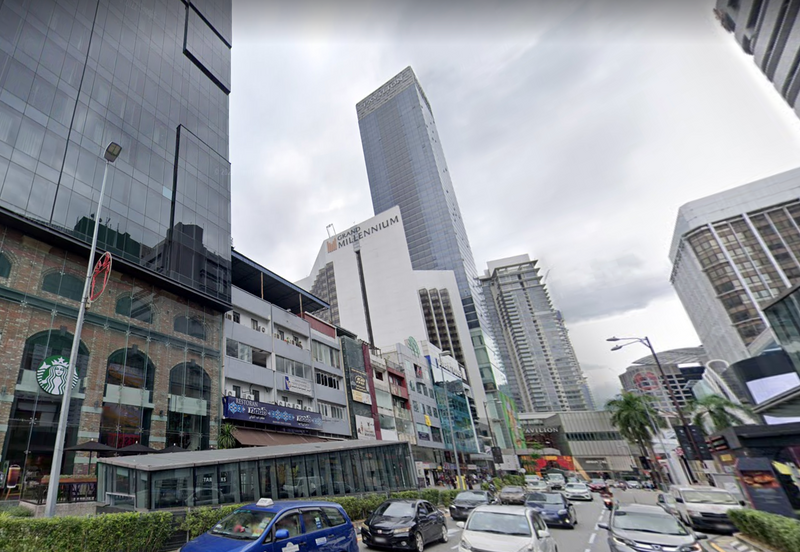 Adjoining Shops Renting to Bank @ High ROI