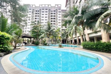 Kristal Villa Condominium