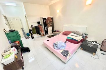 Kristal Villa Condominium