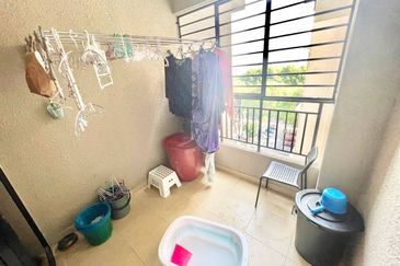 Kristal Villa Condominium