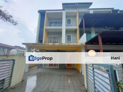 End Lot 3 Storey Terrace House D'Impian Tropika Balakong, Selangor, Balakong