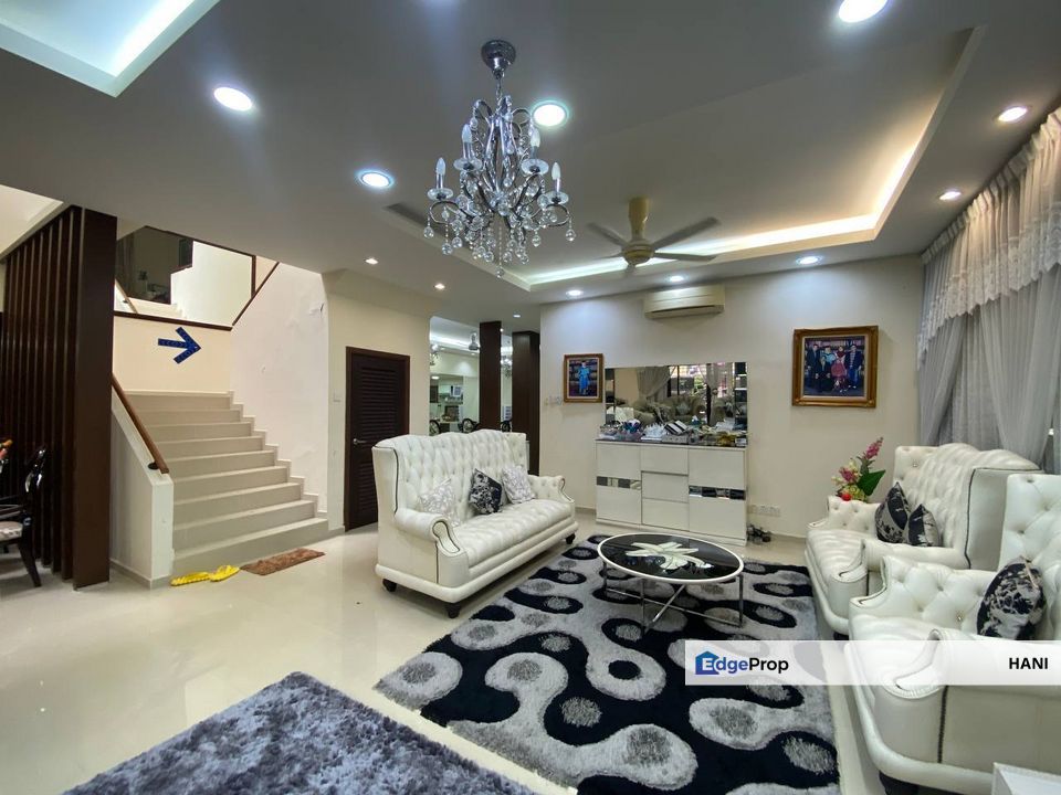 Double Storey Semi Detached Tropika Kemensah Taman Melawati Ampang Hulu Kelang, Kuala Lumpur, Ampang