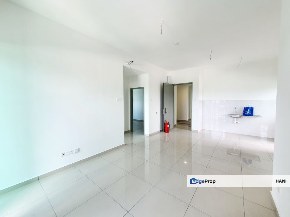 Parkland Residence Batu 11 Cheras – Freehold, Facing MRT, 2 Carparks! RM515K, Selangor, Cheras