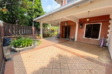 Corner Lot Double Storey Terrace House Bandar Sungai Long SL10 Cheras
