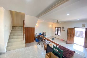 Corner Lot Double Storey Terrace House Bandar Sungai Long SL10 Cheras