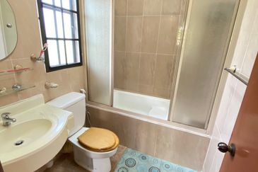 Corner Lot Double Storey Terrace House Bandar Sungai Long SL10 Cheras