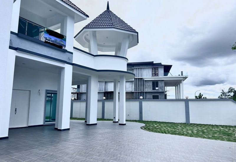 Nilai Spring Villas