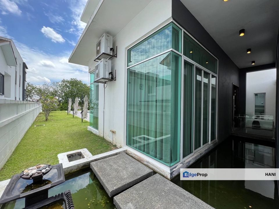 Double Storey Bungalow Seksyen 7 Shah Alam, Selangor, Shah Alam